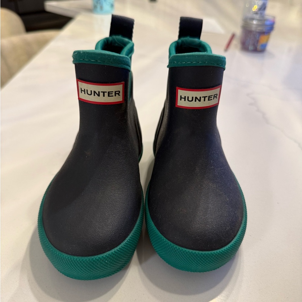 Hunter Kids Black Boots with Green Trim